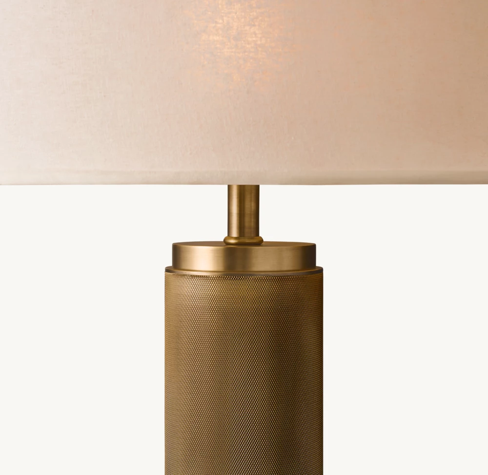 UTILITAIRE KNURLED TABLE LAMP - Image 2