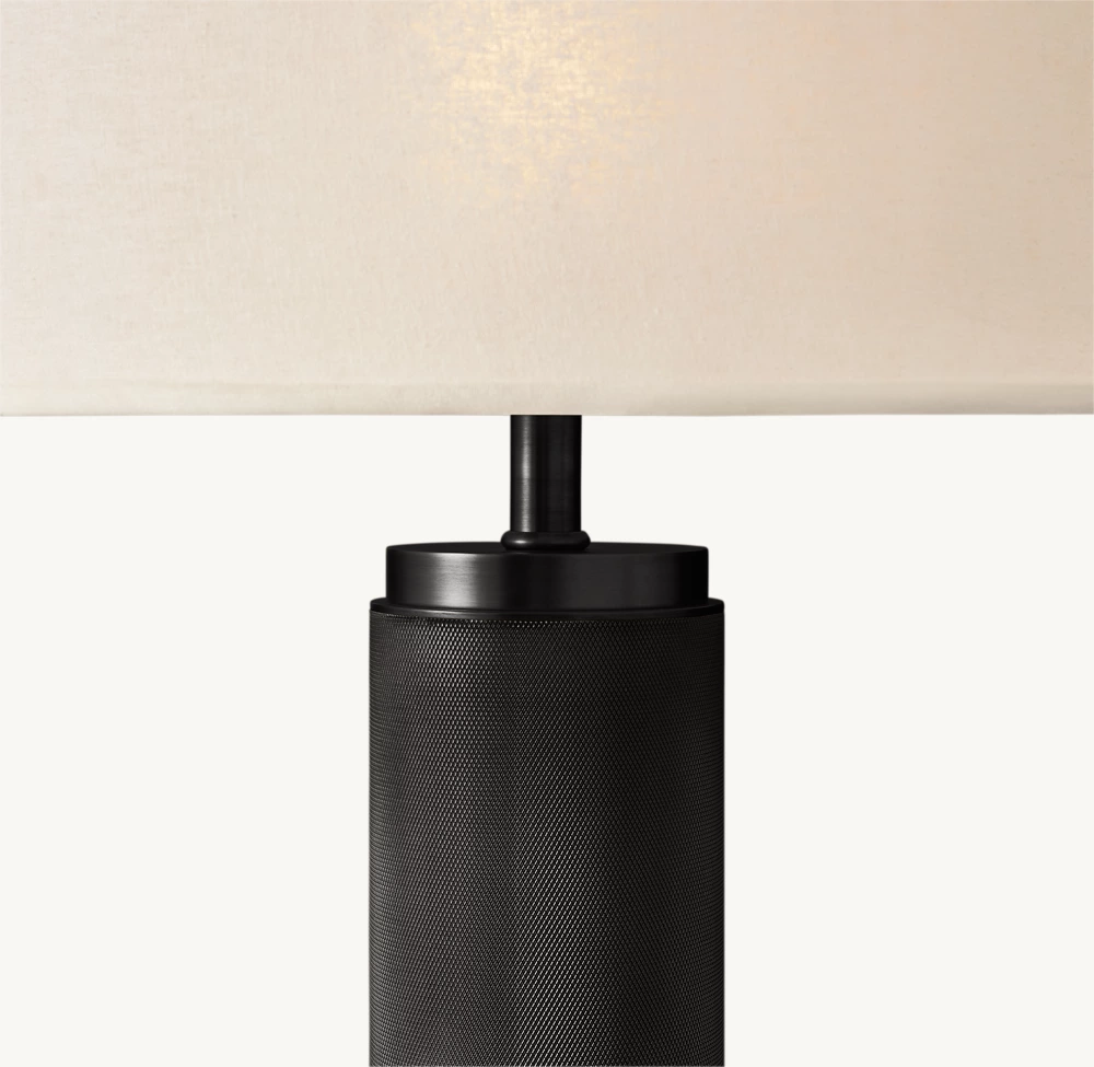 UTILITAIRE KNURLED TABLE LAMP - Image 2