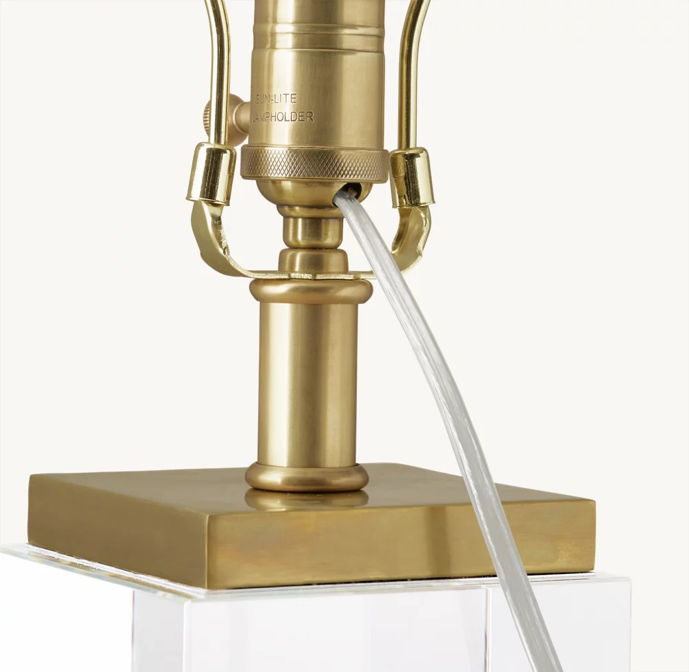 SQUARE COLUMN CRYSTAL TABLE LAMP - Image 1