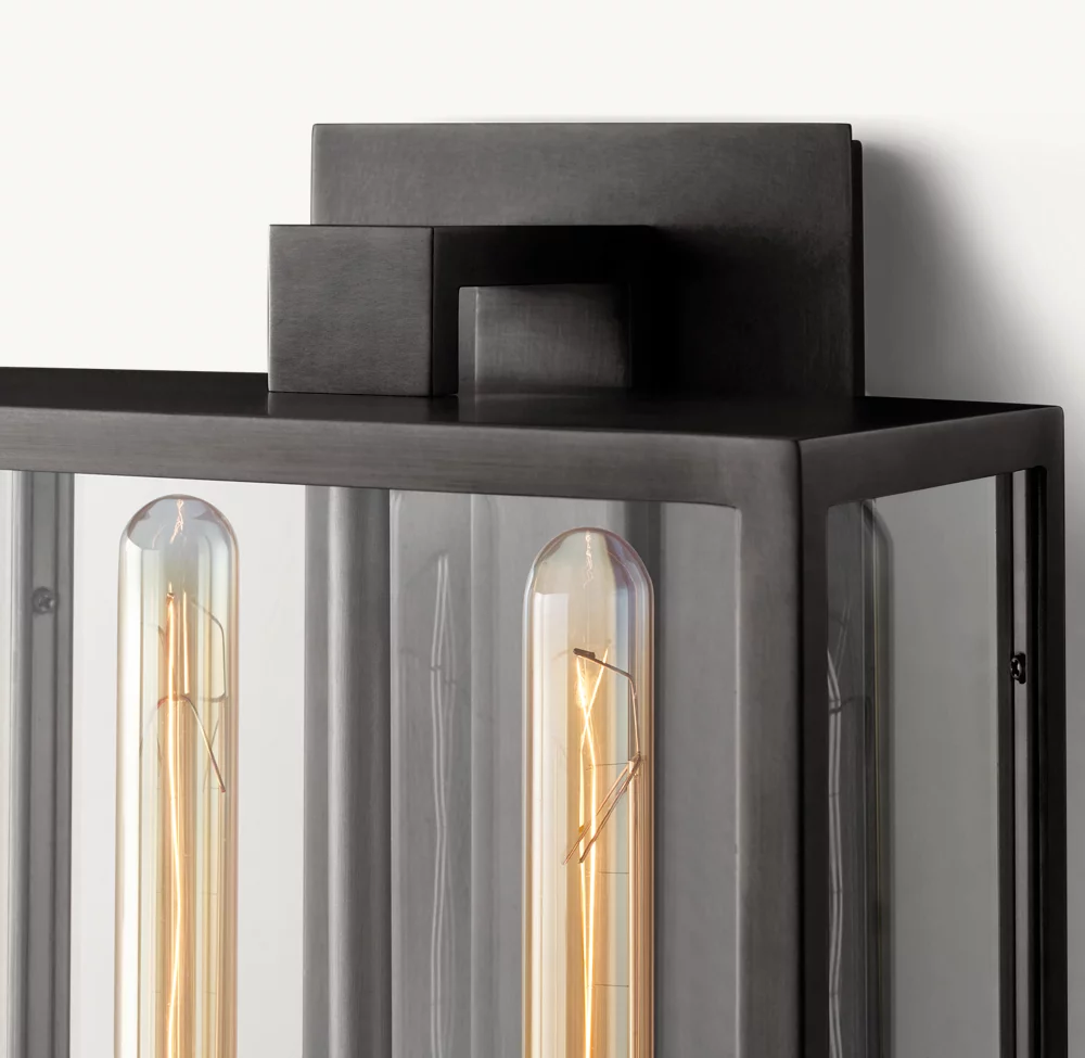 BECKMAN SCONCE 21