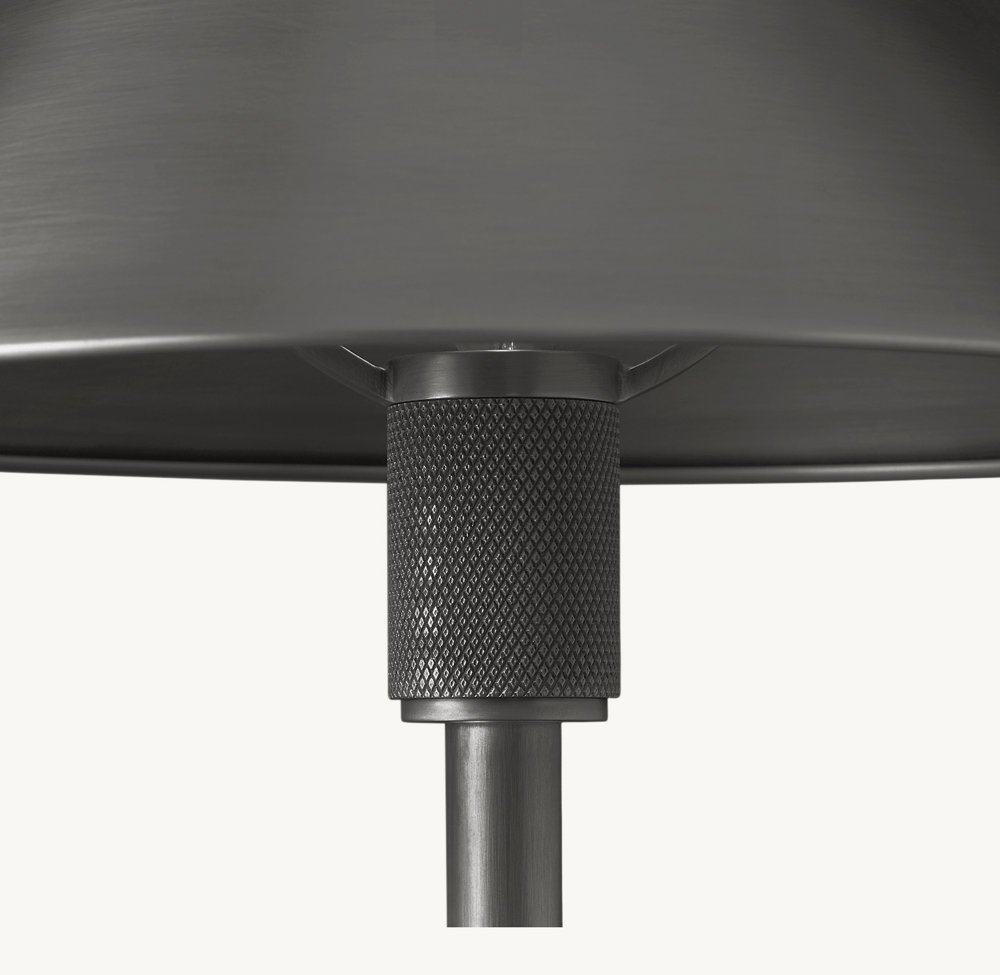 UTILITAIRE METAL SHADE TABLE LAMP - Image 2