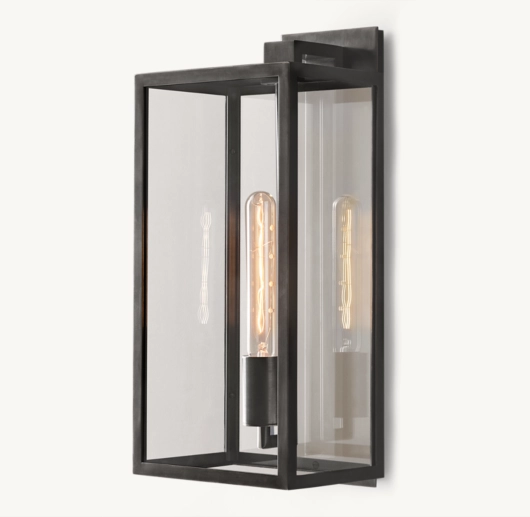 BECKMAN SCONCE 18