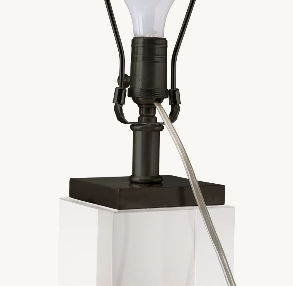 SQUARE COLUMN CRYSTAL TABLE LAMP - Image 7