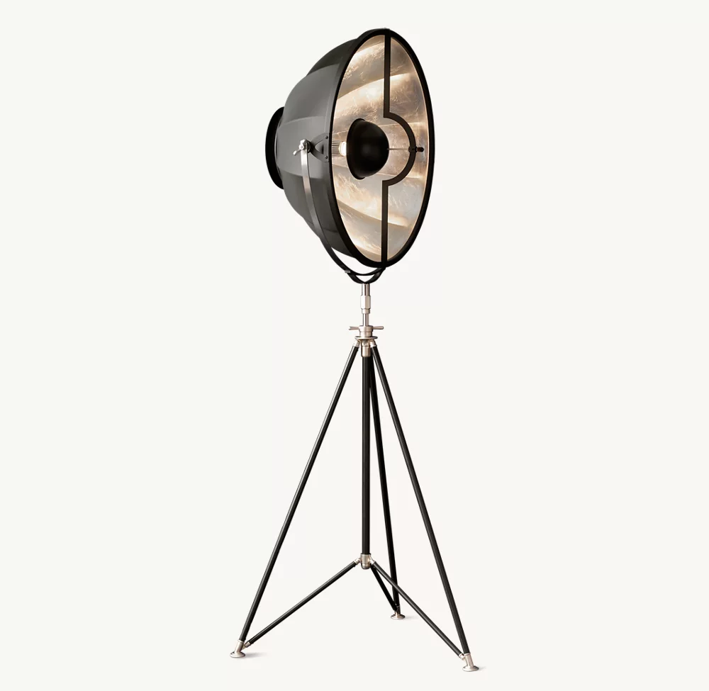 FORTUNY® STUDIO 76 TRIPOD FLOOR LAMP - Image 7