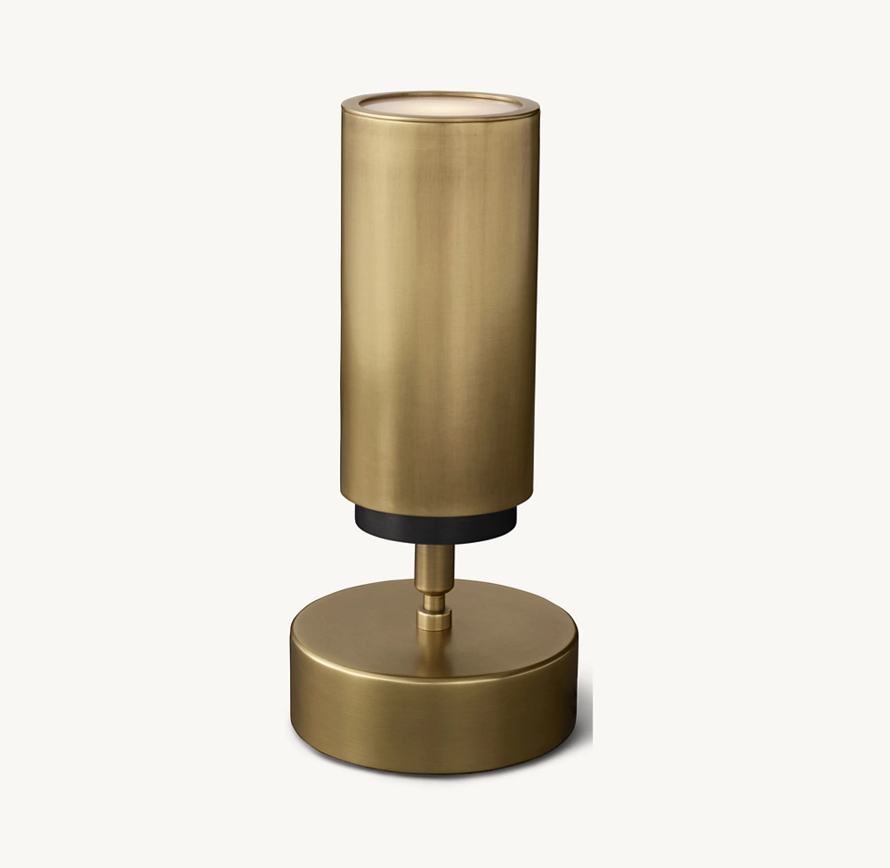 CHAMPEAUX PIVOTING SPOTLIGHT - Image 2